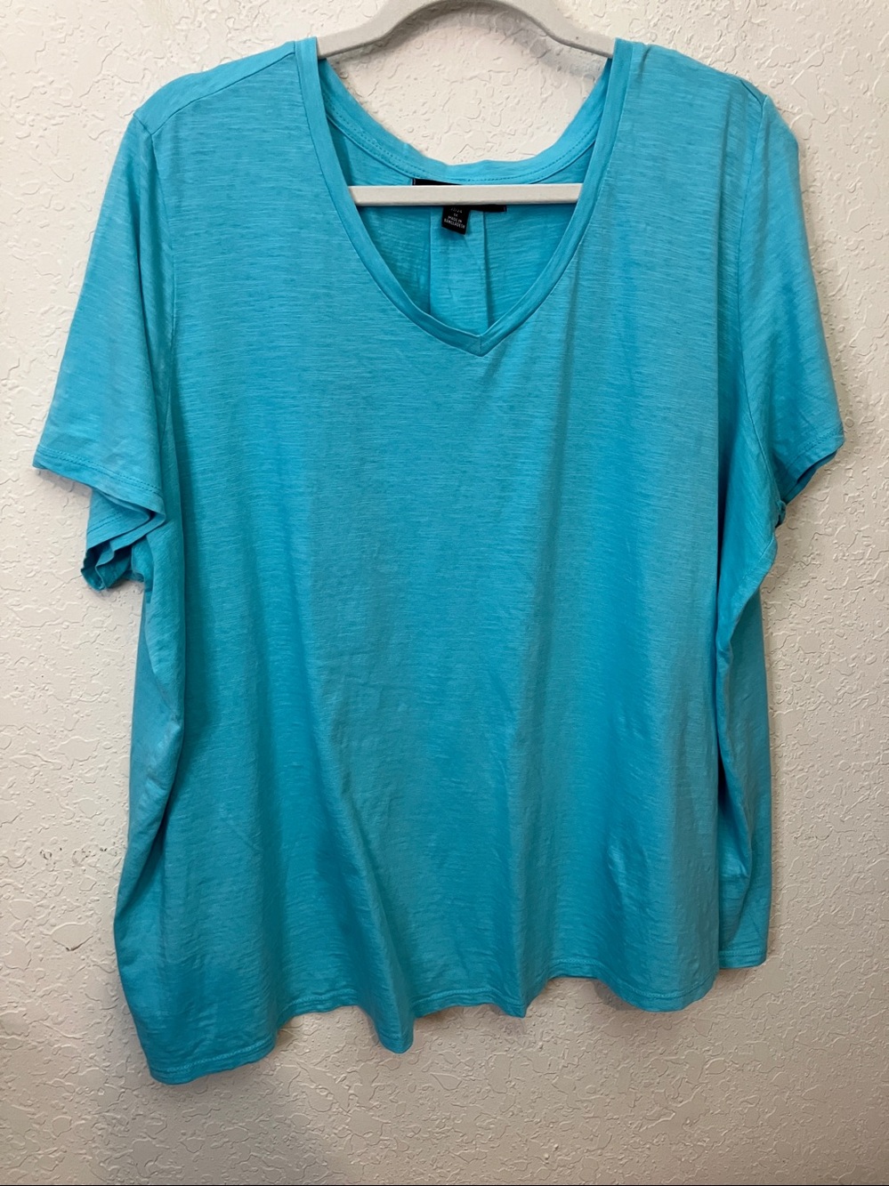 Ellos Turquoise V-Neck Short Sleeve Tee